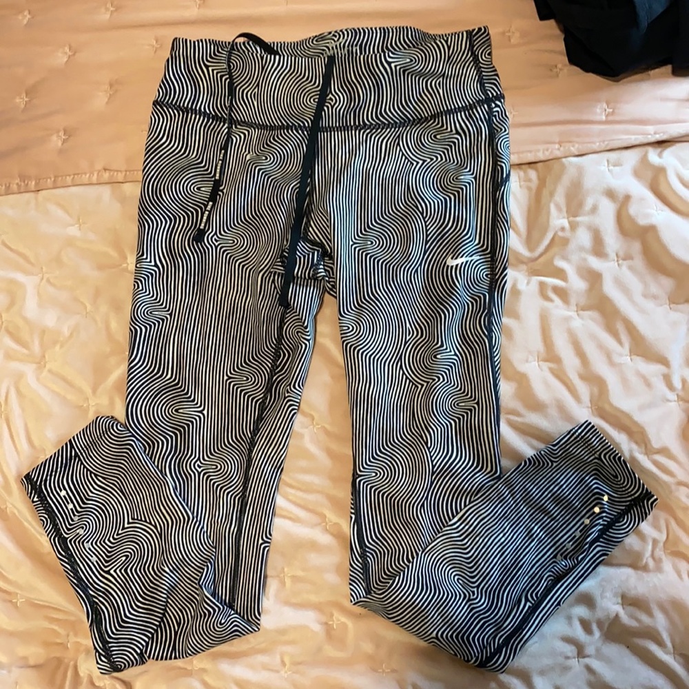 Nike zebra print running leggings